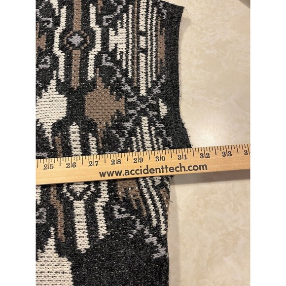 Sioni Open Front Sweater Sz 1X Gray Southwestern Native Geometric Aztec Fringe - Picture 10 of 13